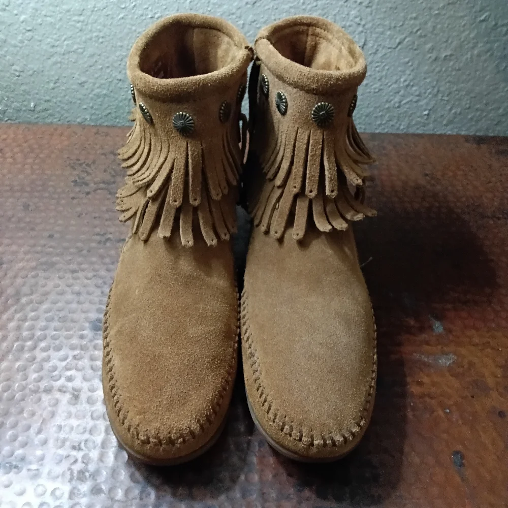 Minnetonka x Free People Sz. 7 Double Fringe Side Zip Boots